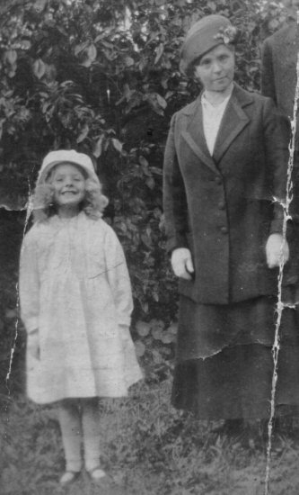 Charlotte Schofield Cameron and Jane Cameron