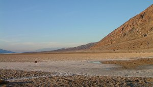 http://www.zerozulu.com/deathvalley.html 