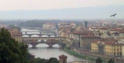 http://www.florence-accom.com