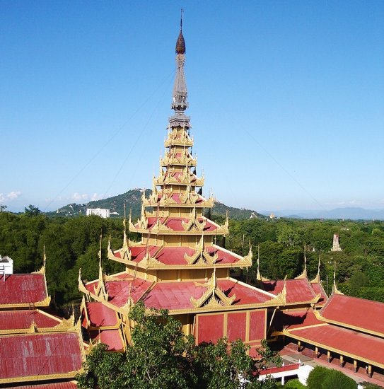 Photo Galleries of Mandalay and the ancient cities of Mingun, Sagaing, Inwa and Amarapura in Northern Myanmar ( Burma )