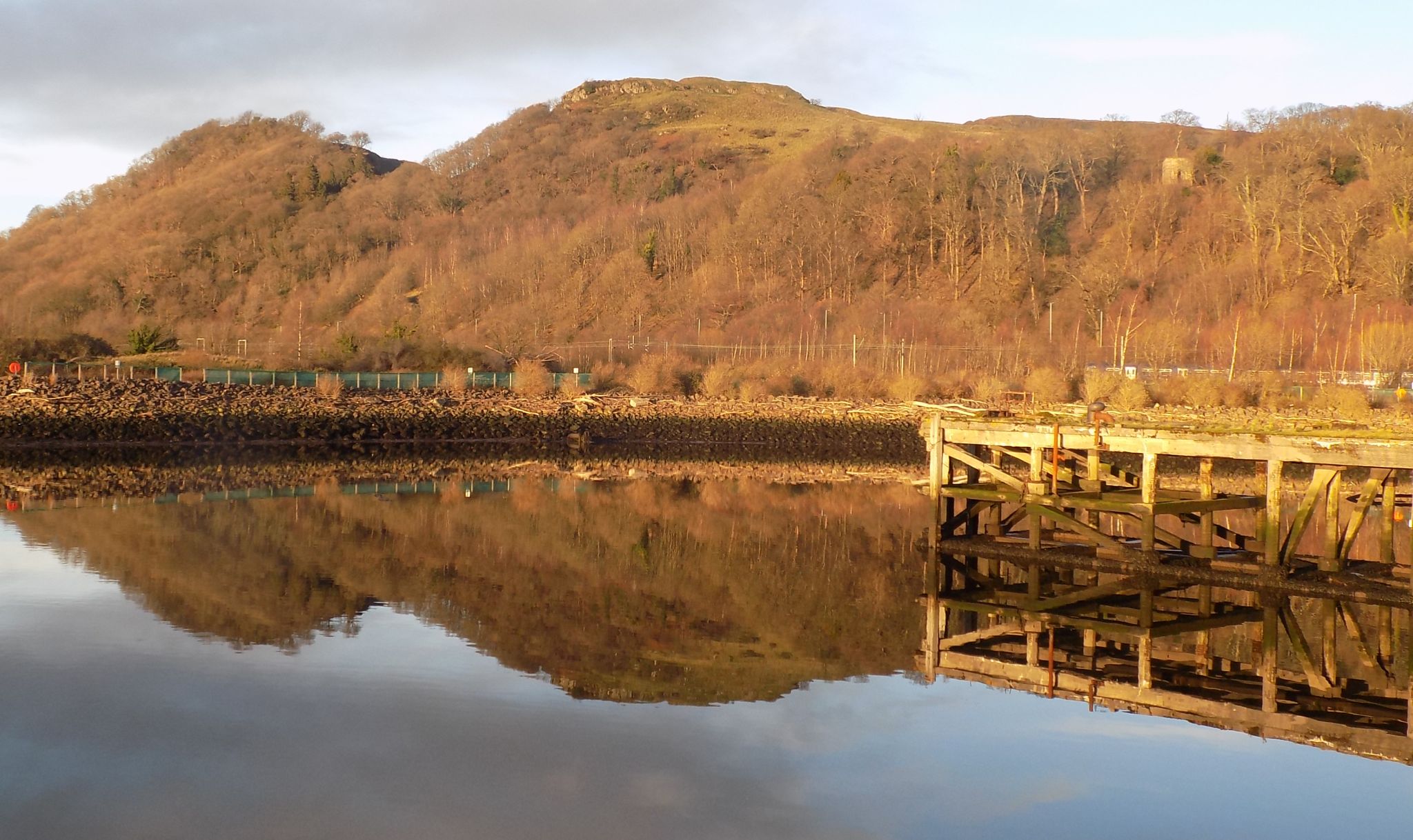 Kilpatrick Hills from the old docks at Bowling