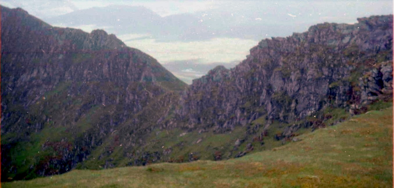 On traverse of Lurg Mhor and Bidean A'Choire Sheasgaich