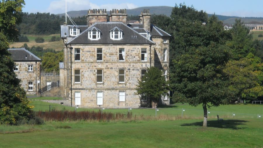 Cumbernauld House