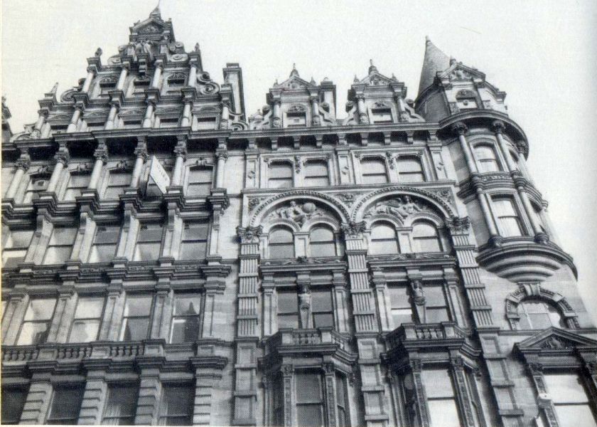 German Renaissance frontage ( c1899-1901 ) of 116 Hope Street