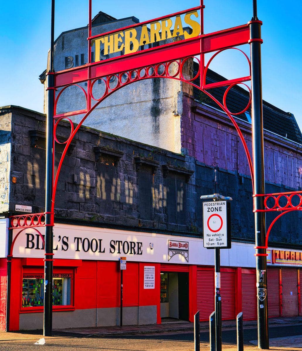 Entrance Archway to "The Barras " ( Barrowland ) in Glasgow