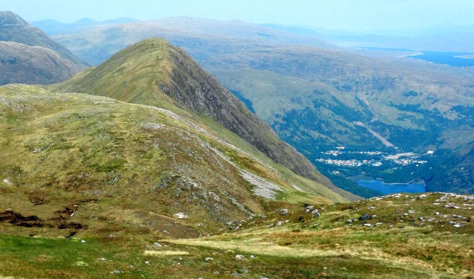 Mamores and Beinn na Caillich from Mam na Gualainn