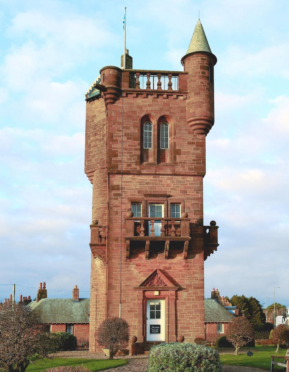 Burns Monument at Mauchline